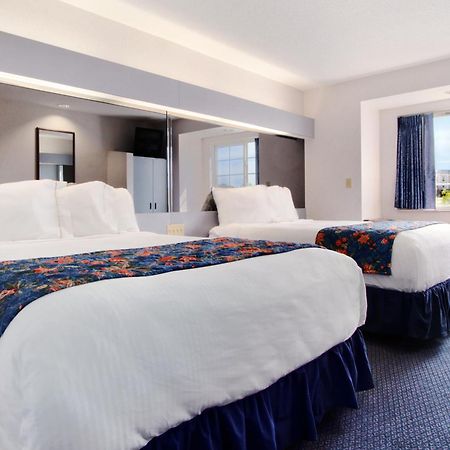 Microtel Inn & Suites By Wyndham Hagerstown By I-81 Room photo