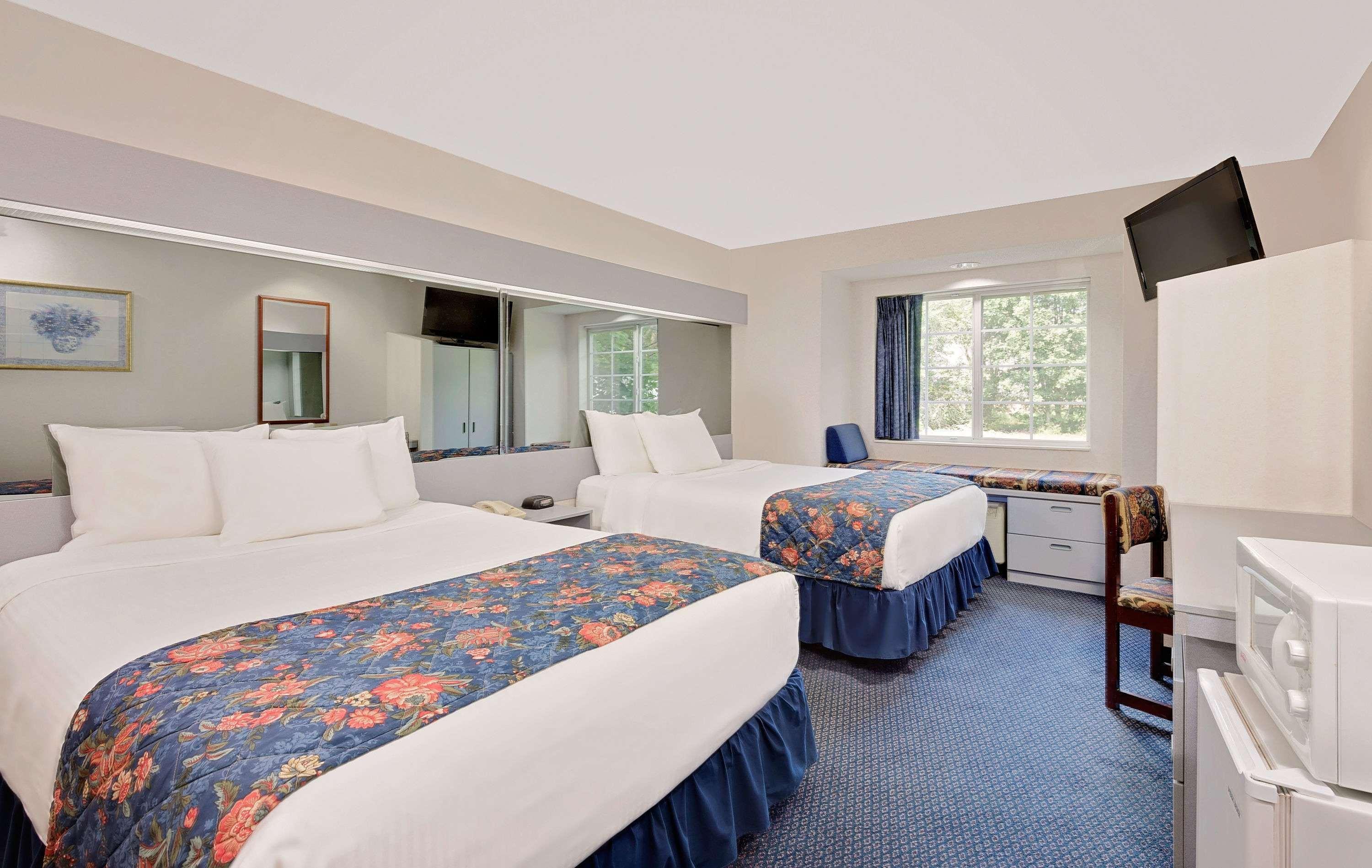 Microtel Inn & Suites By Wyndham Hagerstown By I-81 Exterior photo