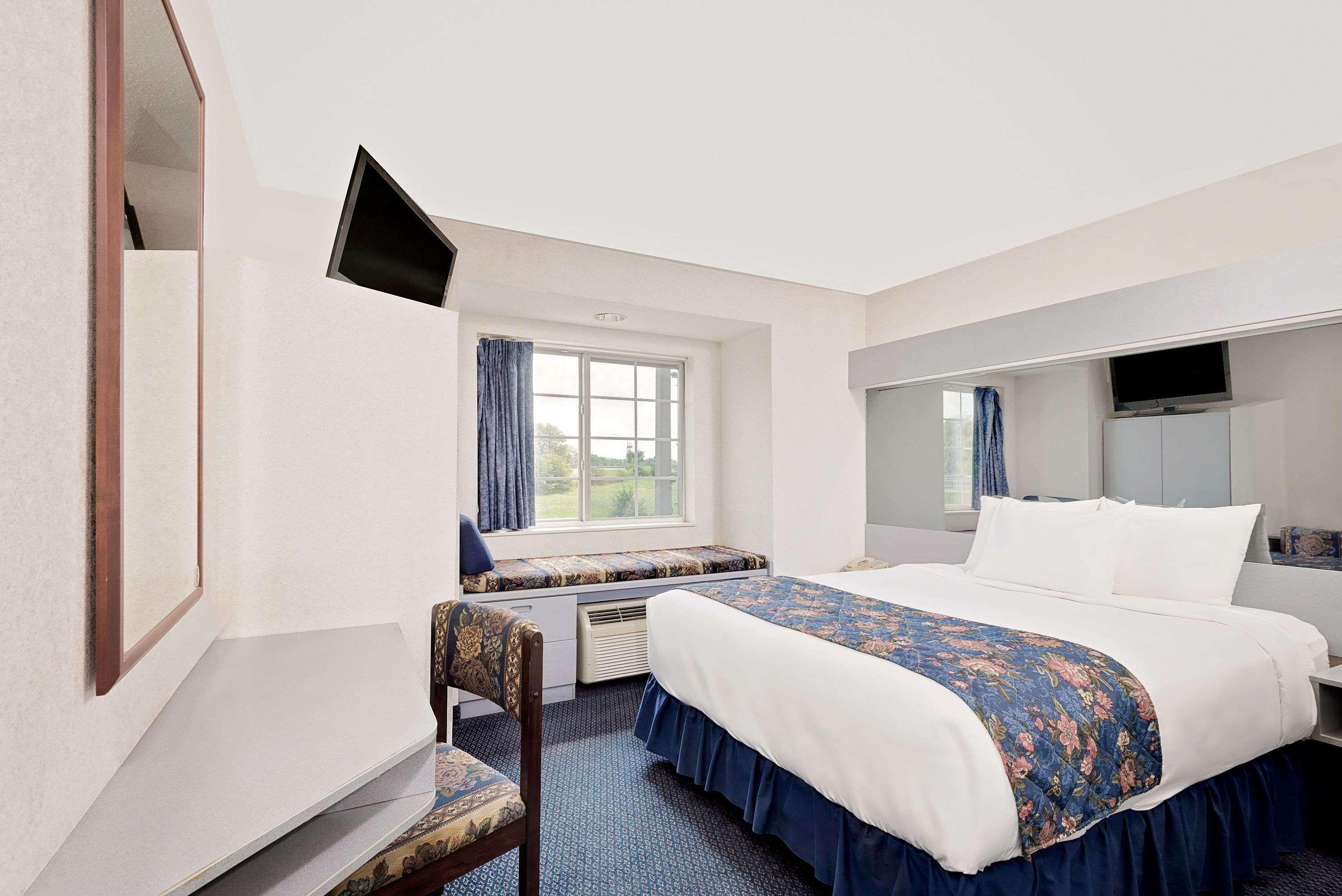 Microtel Inn & Suites By Wyndham Hagerstown By I-81 Exterior photo