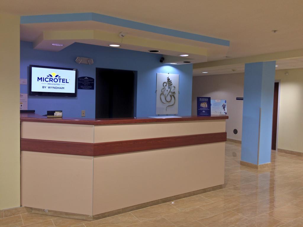 Microtel Inn & Suites By Wyndham Hagerstown By I-81 Exterior photo