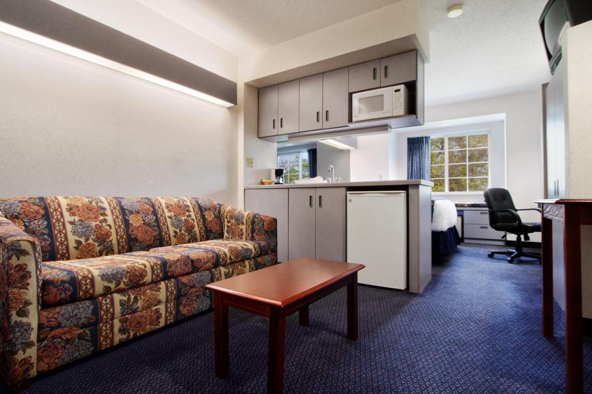 Microtel Inn & Suites By Wyndham Hagerstown By I-81 Exterior photo